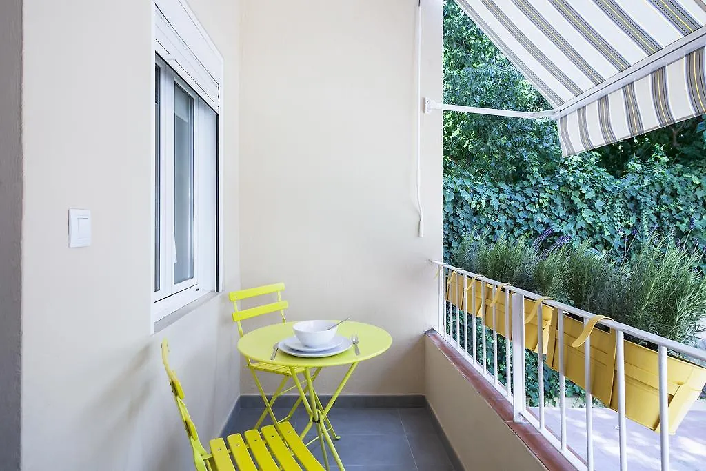 Charming & Quiet Park Guell Apartment Barcellona